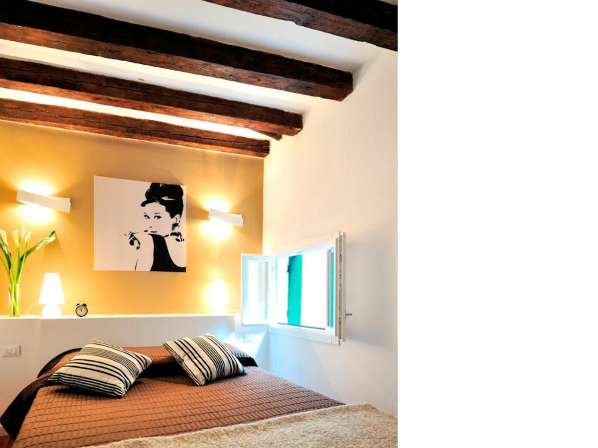 Vivaldi Room - Biennale By Wonderful Italy Venesia Bagian luar foto